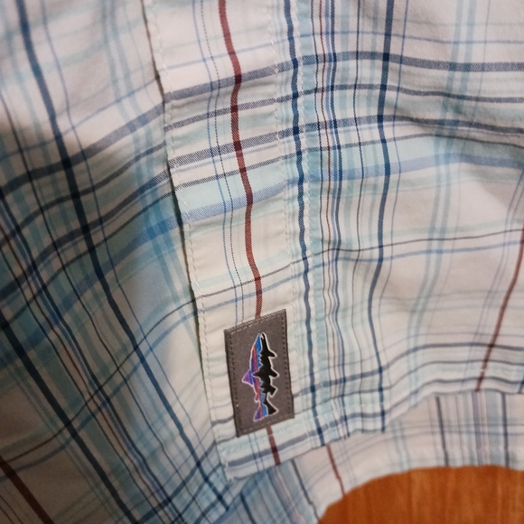 Patagonia Blue Plaid Men's Roll Tab Sleeves Pockets Sun Stretch Shirt sz XXL - Picture 5 of 6